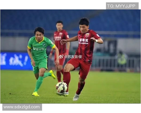 广州与杭州足球队赛后分析：战术配合与关键时刻的表现探讨